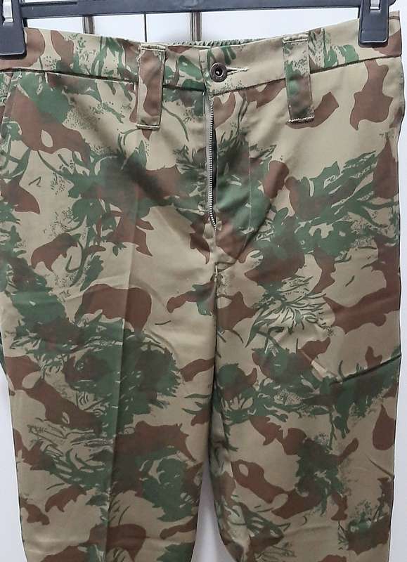 ** Early 1990s: Unissued Second Patt. Camouflage Fielddress Coverall Trousers (MEDIUM)**