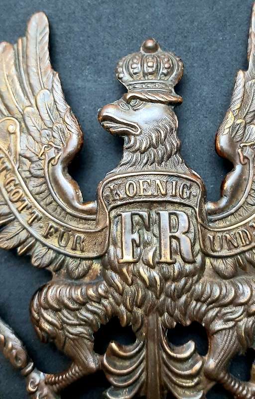 RARE: Franco-Prussian War M1867 German Cuirassier Brass ' Tschapka / Pickelhaube ' Plate (NO LUGS).