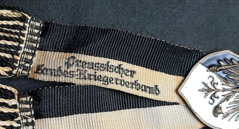 Pre-WW1 : Prussian 'Landes-Kriegsverband' Association Enamel Pin w/ Ribbon (10cm).