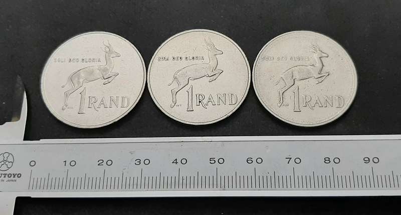 1970/80s South Africa: Lot 3 x Circulated Nickel R1 Coins (F)