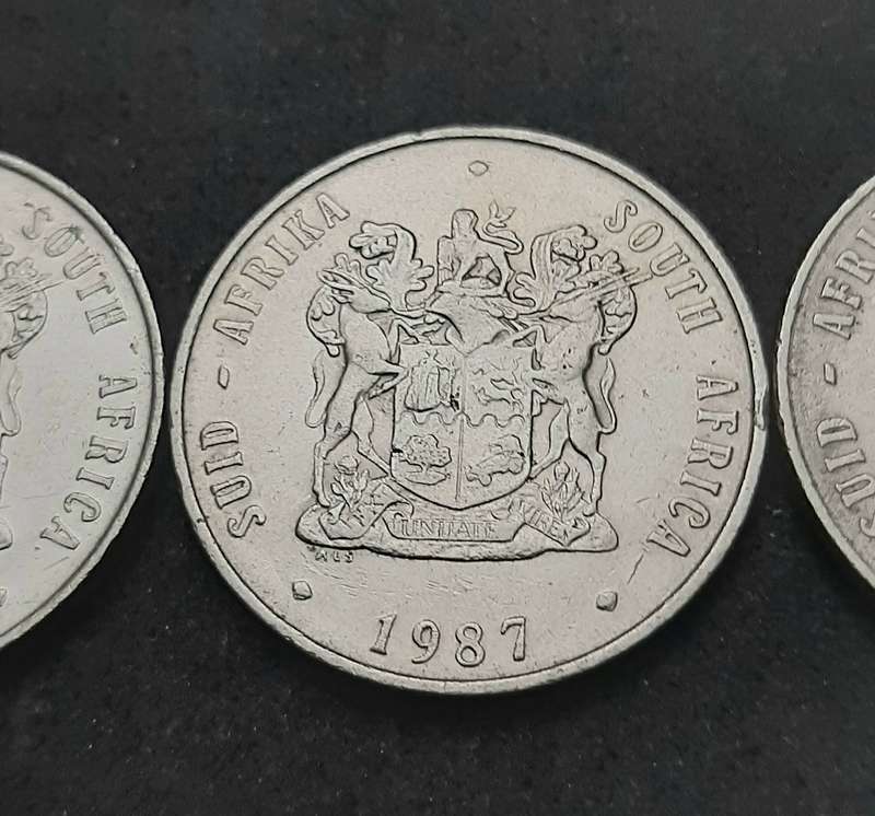 1970/80s South Africa: Lot 3 x Circulated Nickel R1 Coins (F)
