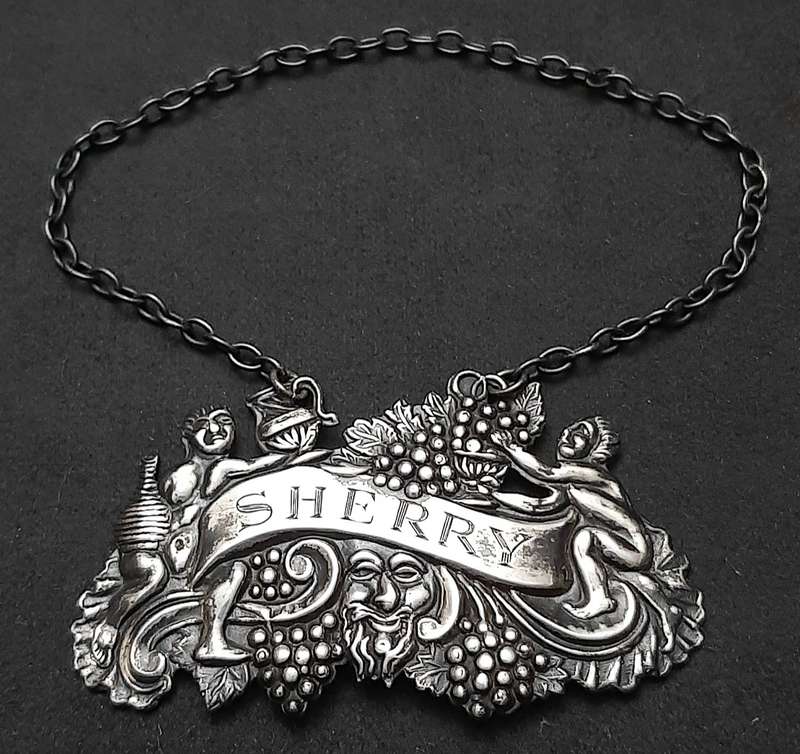 STUNNING: .925 Silver English 'Dionysian' Sherry Decanter Collar (11.77g).