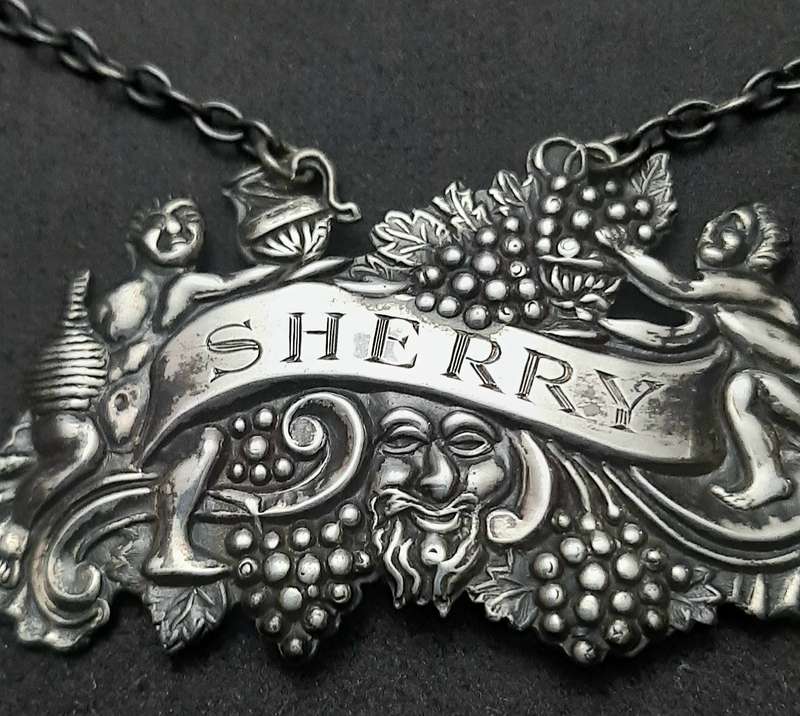 STUNNING: .925 Silver English 'Dionysian' Sherry Decanter Collar (11.77g).