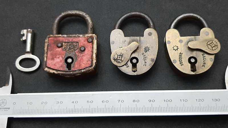 Lot : Early 20th Century - European Brass 'Trap Door' Locks & Steel Padlock ( 3 x Pcs).