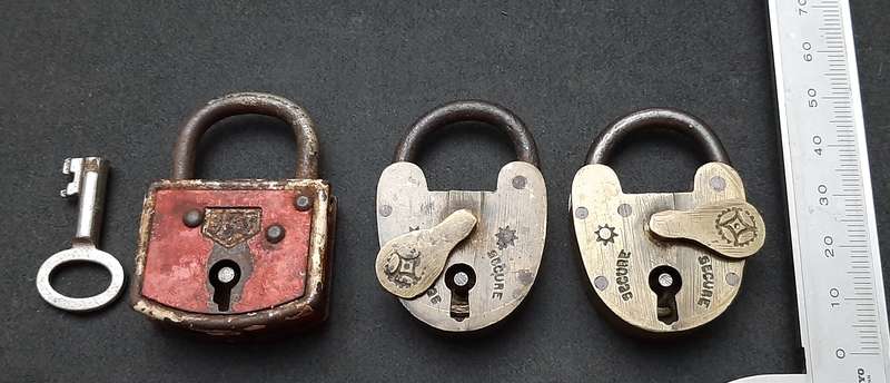 Lot : Early 20th Century - European Brass 'Trap Door' Locks & Steel Padlock ( 3 x Pcs).
