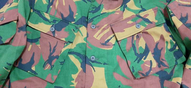 Early 2000s:  British DPM Camouflage 'Tropical Scheme' Private Purchase Fielddress Jacket (XL).