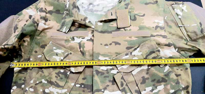 Afghanistan: U.S. Army 'Varied Terrain' Camouflage F/dress L/S Shirt ( L/XL).