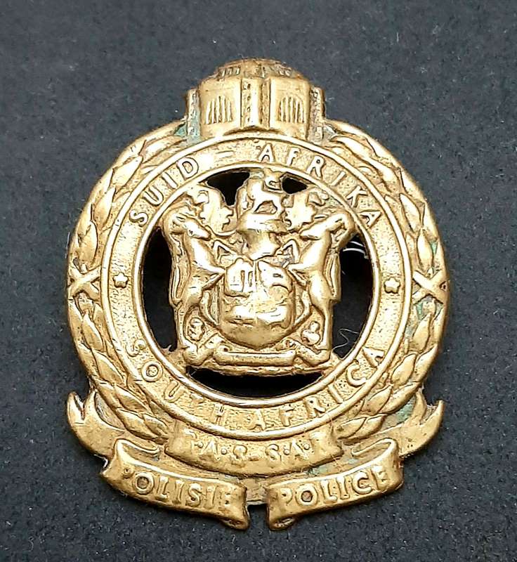 Border War: 1980s SA Railway Police 'National Task Force' Brass Beret Badge ( All Pins).