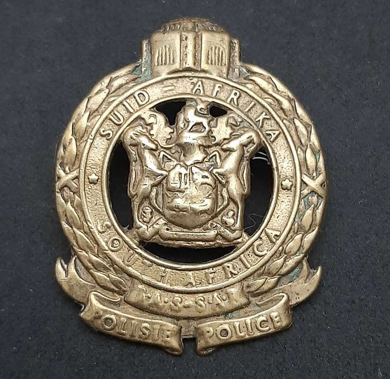 Border War: 1980s SA Railway Police 'National Task Force' Brass Beret Badge ( All Pins).