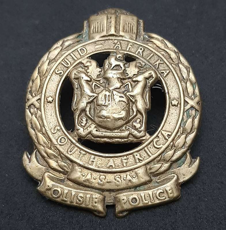 Border War: 1980s SA Railway Police 'National Task Force' Brass Beret Badge ( All Pins).