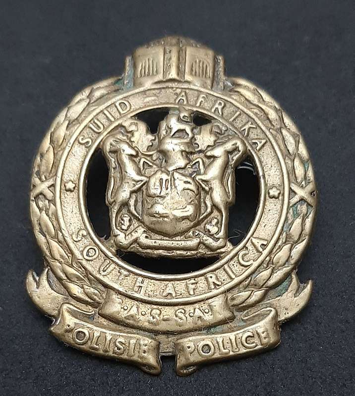 Border War: 1980s SA Railway Police 'National Task Force' Brass Beret Badge ( All Pins).