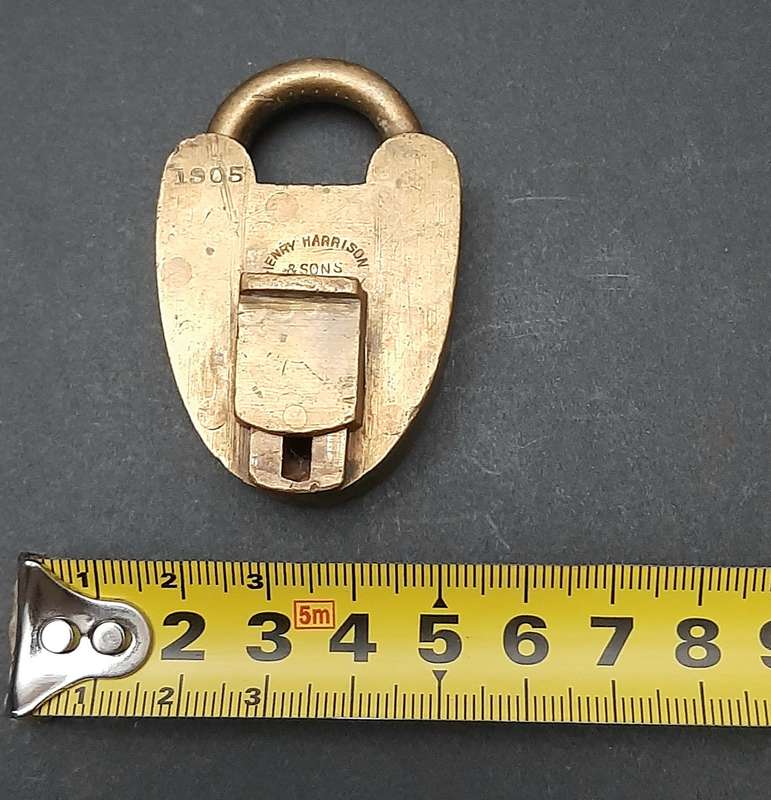 Early 20th Century: 1905 Henry Harrison & Sons Brass Trap-Door Padlock .NO KEY.(5cmx4cm).