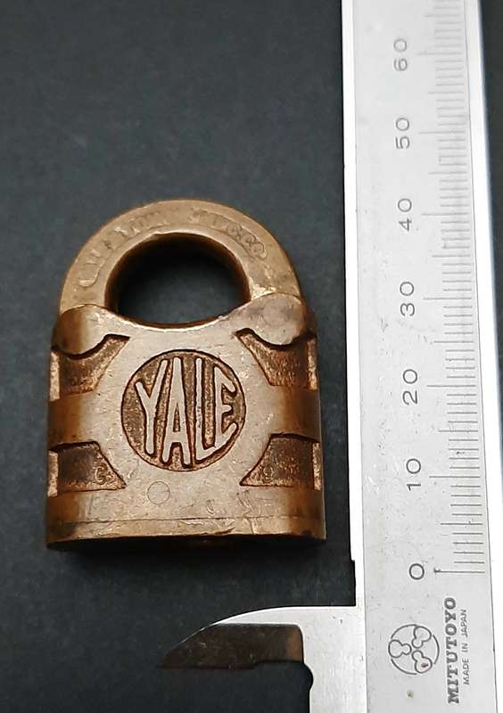 Early 20th Century: Yale & Towne Brass Padlock w/out Key (3.5cm x 3.5cm)