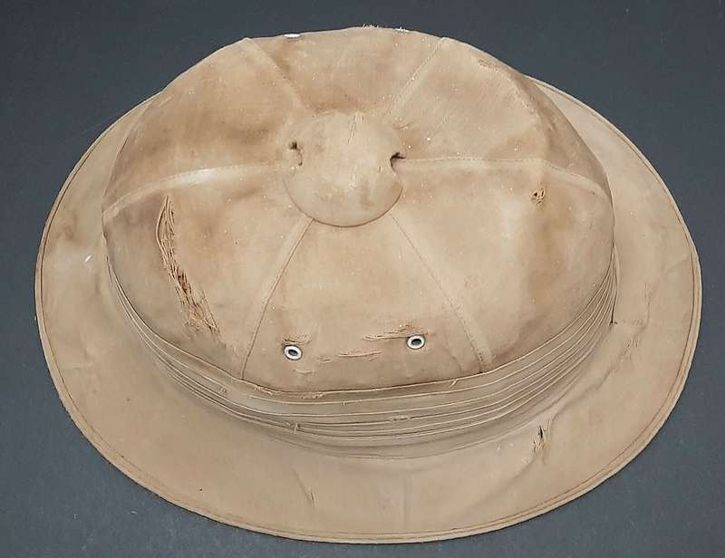 RARE: 1940s SA Railways- Khaki Pith/ Custodian Helmet w/ Pugaree ( Size 58/59).