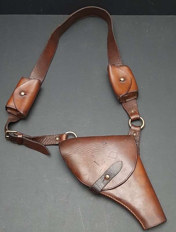 RARE: 1906 Natal Rebellion Era - S.A.C  . 455 Webley Short Leather Pistol Holster & Ammunition Pouch