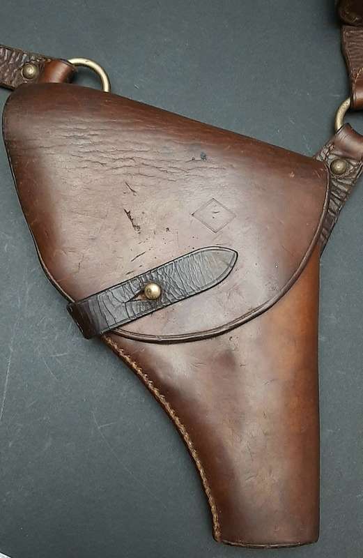RARE: 1906 Natal Rebellion Era - S.A.C  . 455 Webley Short Leather Pistol Holster & Ammunition Pouch