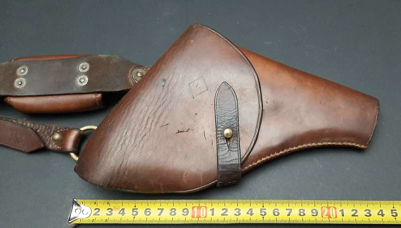 RARE: 1906 Natal Rebellion Era - S.A.C  . 455 Webley Short Leather Pistol Holster & Ammunition Pouch