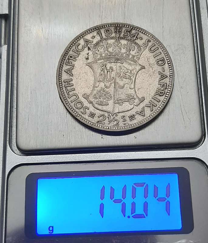 1954 South Africa: QEII .500 Silver 2½ Shilling Coin (F).
