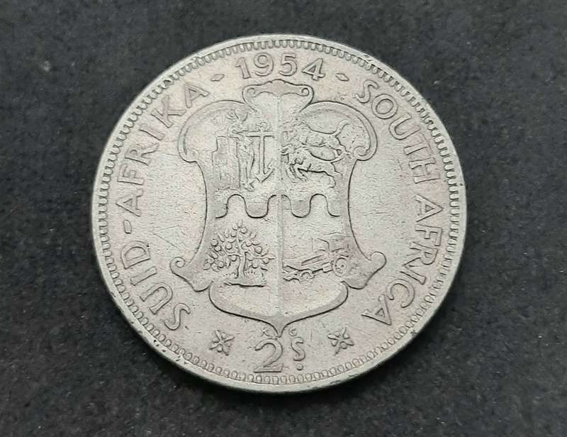 1954 South Africa: QEII .500 Silver 2 Shilling Coin (F/F+).