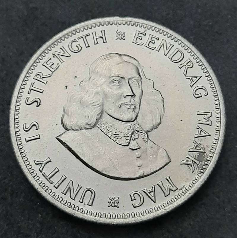 1961 South Africa: .500 Silver 20c Coin (XF+).