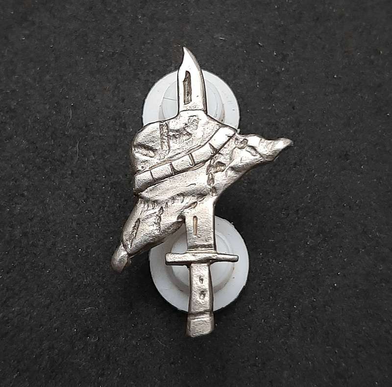 RARE: 1987/88 SADF Operation Hooper .925 Silver Participation Badge (Pins Intact).