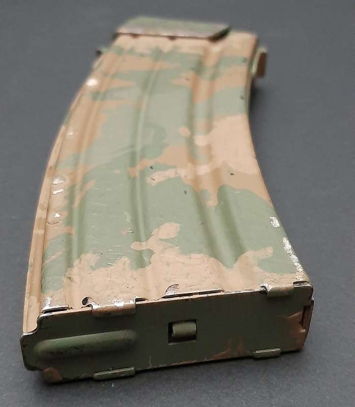 Early 1990s : ABS-ISD / Internal Stability Unit - Custom Camouflage 30 Rd Steel R5 Magazine #2