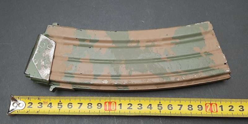Early 1990s : ABS-ISD / Internal Stability Unit - Custom Camouflage 30 Rd Steel R5 Magazine #2