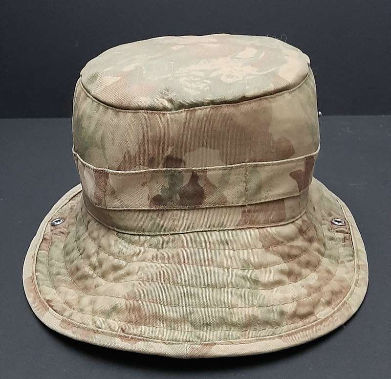 Border War 1980s : 2nd Pattern Camouflage Bush Hat w/ Foliage Band (Large / 59).
