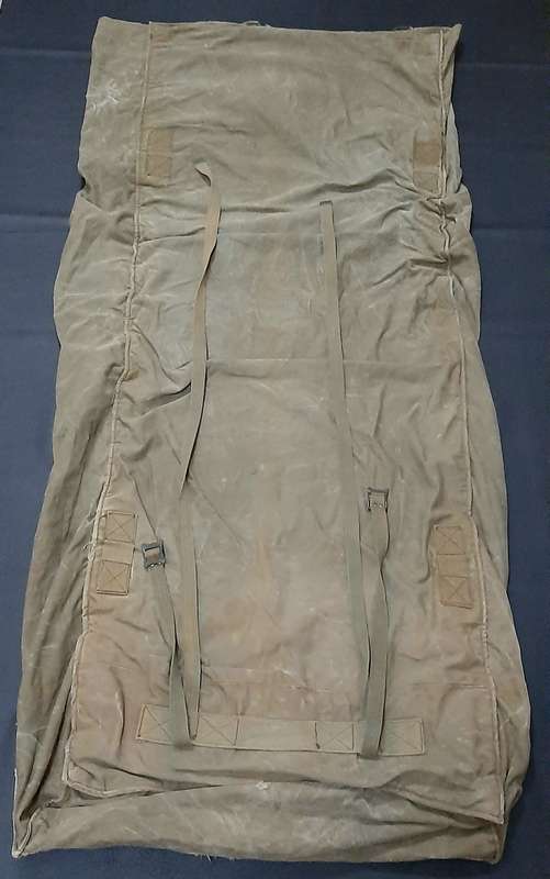 RARE: 1969 SADF Officer's Green Bedding Roll w/ Zipper & Wool Lining (SPJ & Union Marked)
