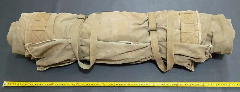 RARE: 1969 SADF Officer's Green Bedding Roll w/ Zipper & Wool Lining (SPJ & Union Marked)