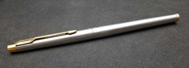 Vintage 1980s : Parker Stainless Steel Cartridge Ink Pen .