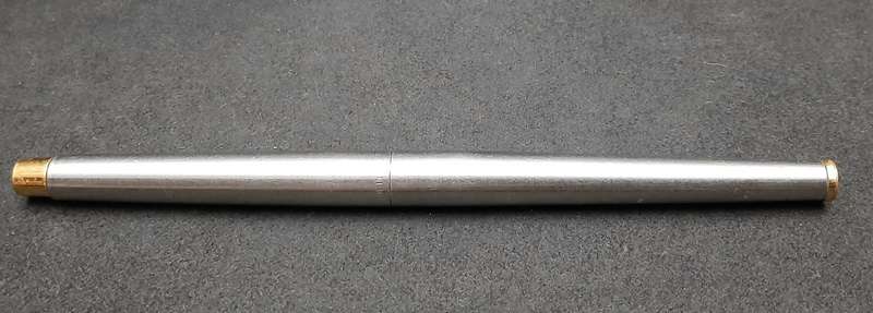 Vintage 1980s : Parker Stainless Steel Cartridge Ink Pen .