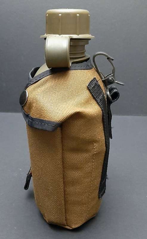 RARE: Mid-1990s SADF Nutria Cordura 1 Litre Canteen Cover w/ Waterbottle.