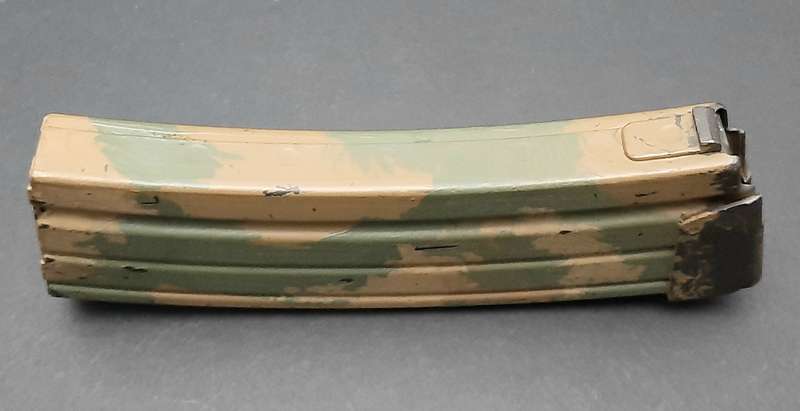 Early 1990s: ABS-ISD 2nd Patt. Camouflage R4/ R5  Steel 30 Rnd Magazine #3.