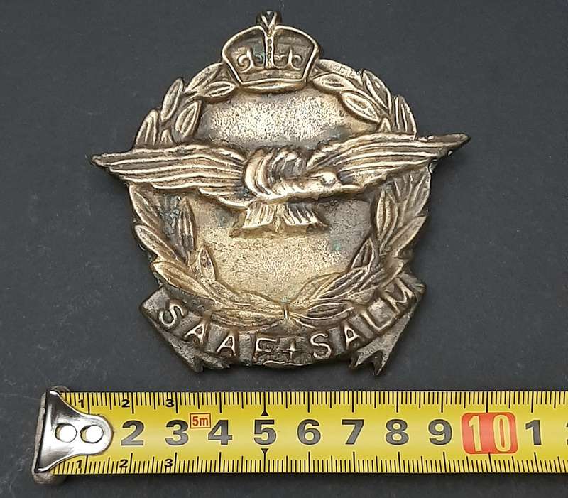 **WW2 : South African Air Force Sandcast Brass Ashtray w/ Insignia Relief (9cmx9cm).