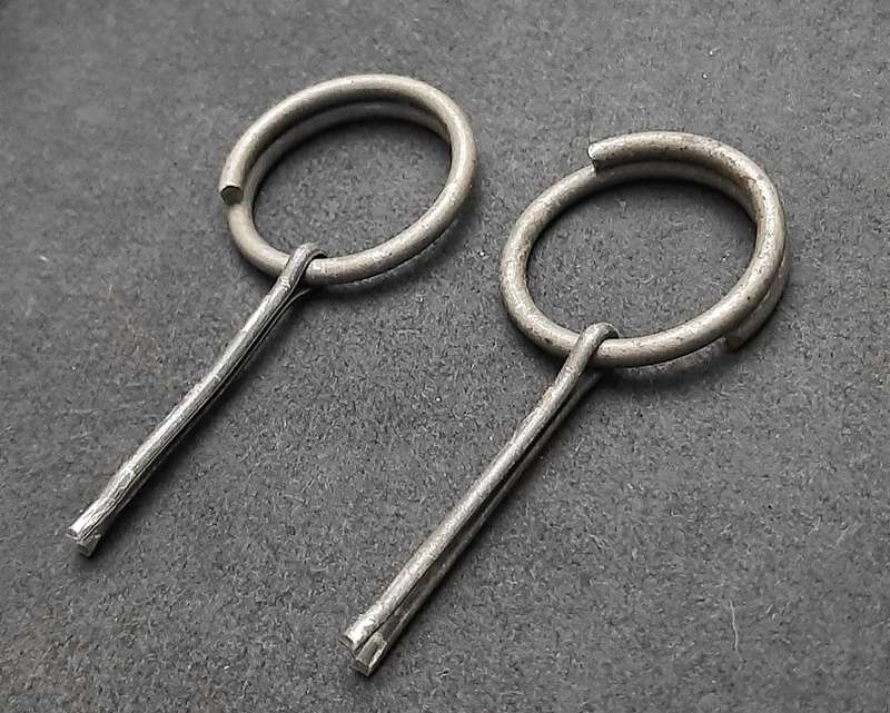 Border War 1980s : SADF Lot Inert M26 Fragmentation & Smoke Grenade Pull-Rings ( 4 x Pcs).