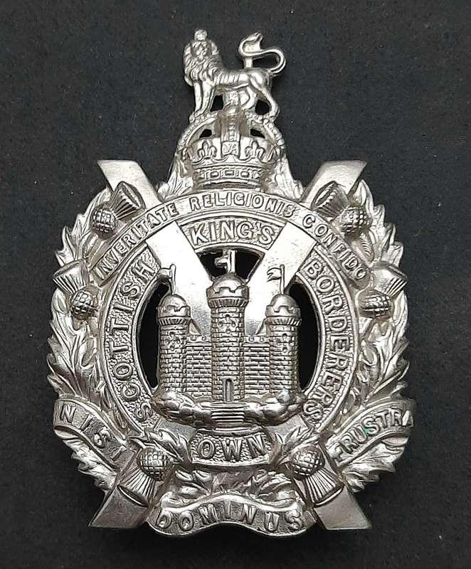 WW1/WW2 : King's Own Scottish Borderers Glengarry/ Tam O'Shanter White Metal Badge (Lugs Intact).