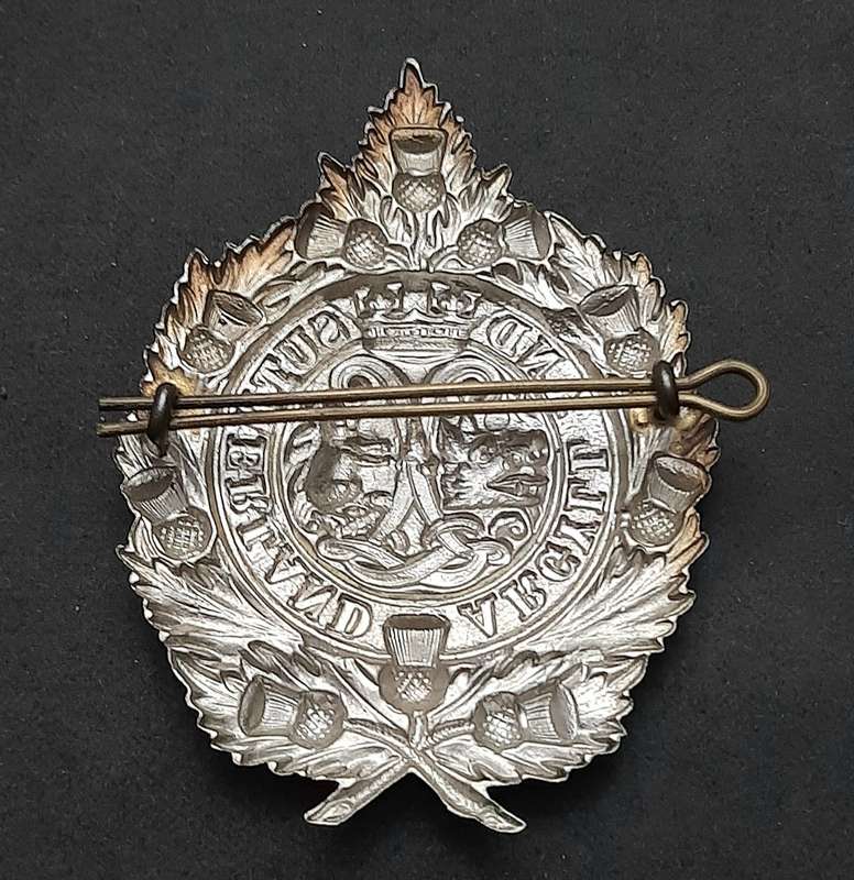 WW1 / WW2 : Argyll & Sutherland Highlanders White Metal Glengarry/ Tam O'Shanter Badge (Lugs+Pin).