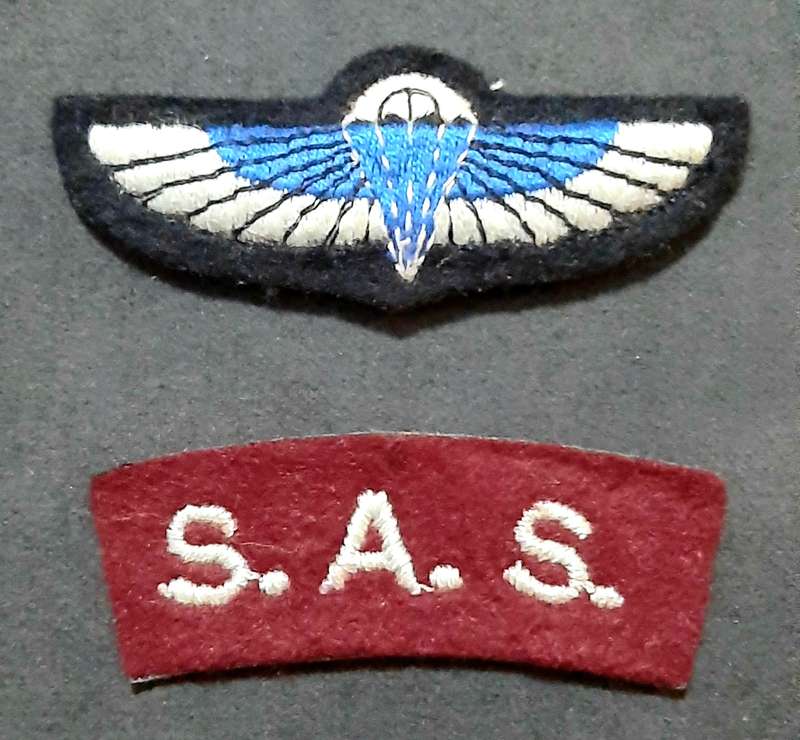 RARE: Early 1980s New Zealand S.A.S Patt.44 Maroon Title & Parachute Wing ( 2 Pcs).