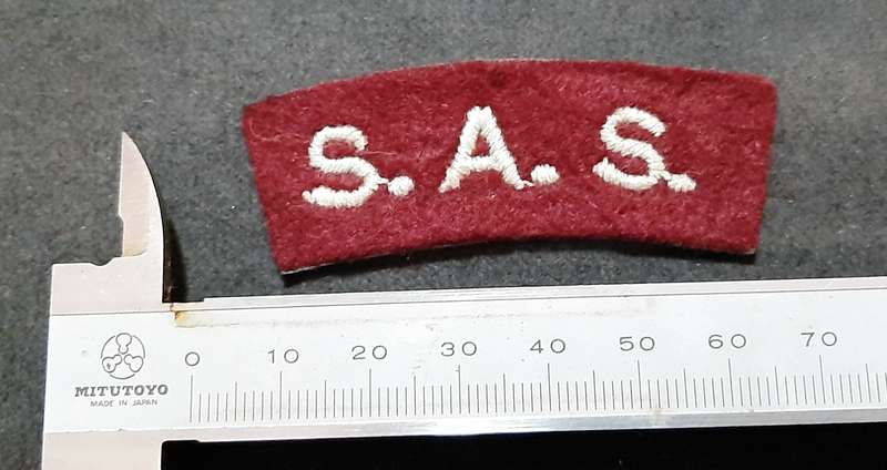 RARE: Early 1980s New Zealand S.A.S Patt.44 Maroon Title & Parachute Wing ( 2 Pcs).
