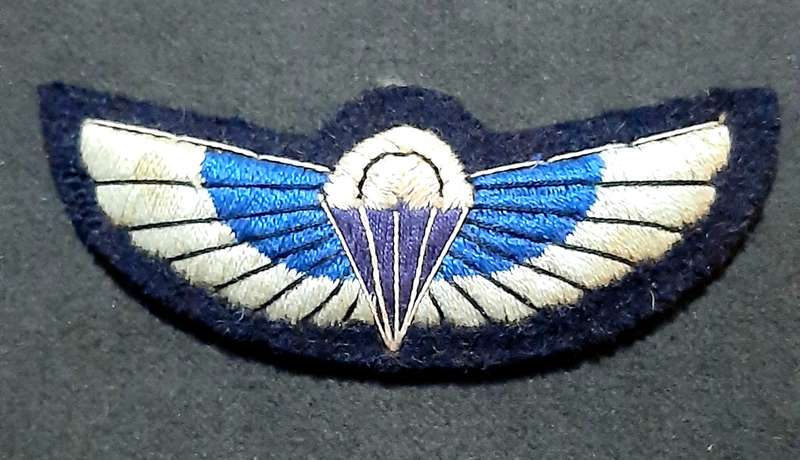 RARE: 1950s/ 60s British S.A.S Padded 'Malaya Type' Embroidered Parachute Qualification Wing