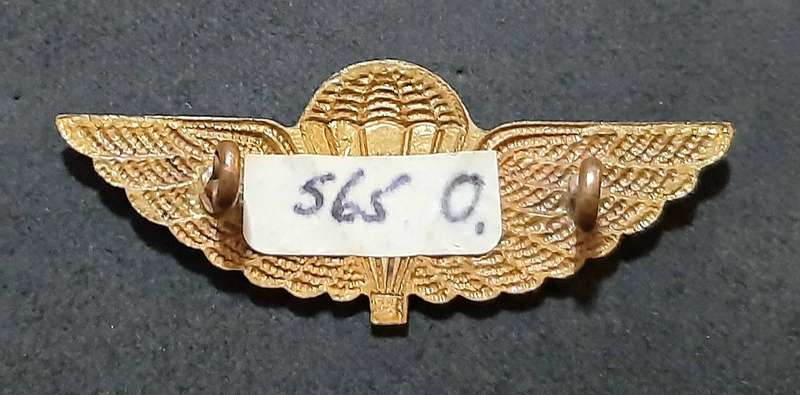 RARE: 1980s Australian S.A.S Bronze Metallic HALO Dress Parachute Wing (Lugs Intact).