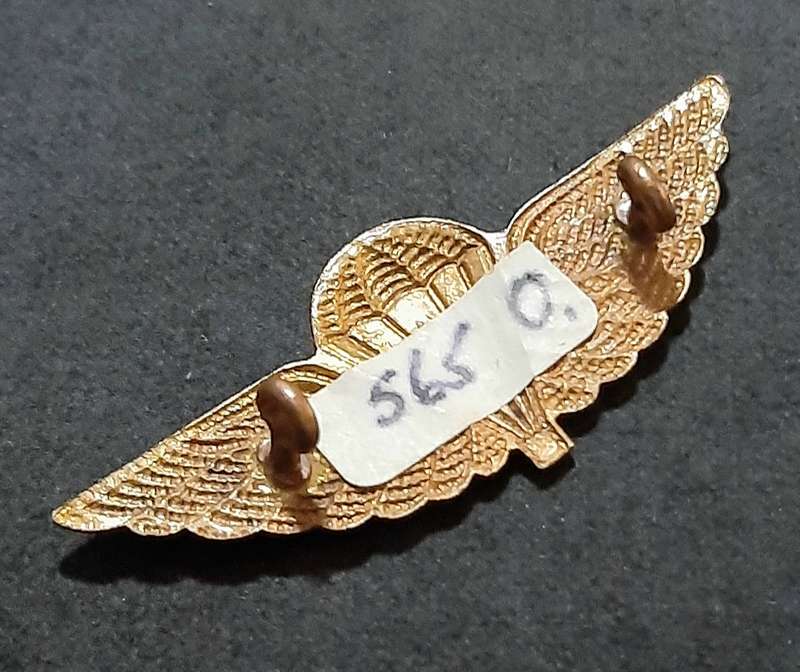 RARE: 1980s Australian S.A.S Bronze Metallic HALO Dress Parachute Wing (Lugs Intact).