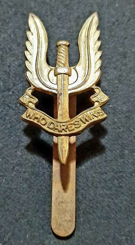 RARE: 1980s British S.A.S Bronze Metallic Beret Badge w/ Slide.
