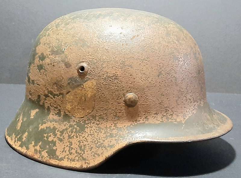 Rare WW2 German M35 D/Decal 'Afrika Korps' Desert Camouflage Steel Helmet (SE64)