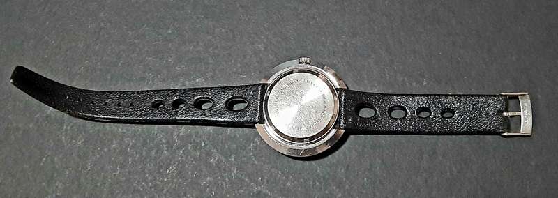 RARE: 1969 INTERPOL DELUXE 21-Jewel Anti-Magnetic Diver's Watch w/ Original Strap (UNTESTED).