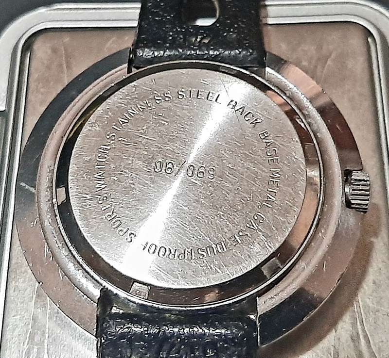 RARE: 1969 INTERPOL DELUXE 21-Jewel Anti-Magnetic Diver's Watch w/ Original Strap (UNTESTED).