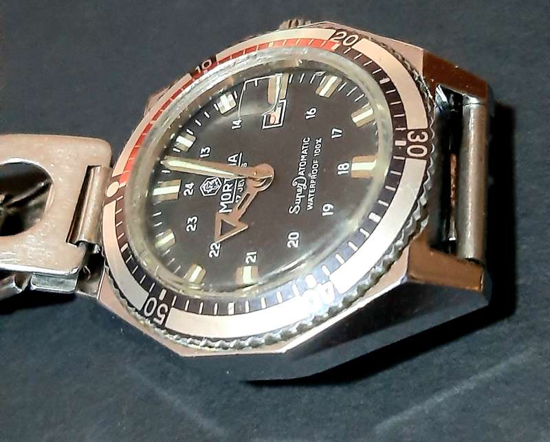 RARE: 1970s Mortima 17-Jewel 'Superdatomatic' Waterproof Diver's Watch (TESTED).