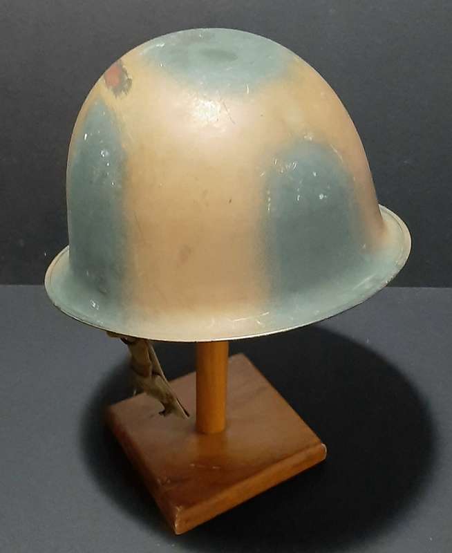 Border War: 1980s SADF Bi-Tonal Camouflage Pattern Helmet w/ Liner (1 Strap Only ).