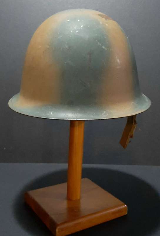 Border War: 1980s SADF Bi-Tonal Camouflage Pattern Helmet w/ Liner (1 Strap Only ).